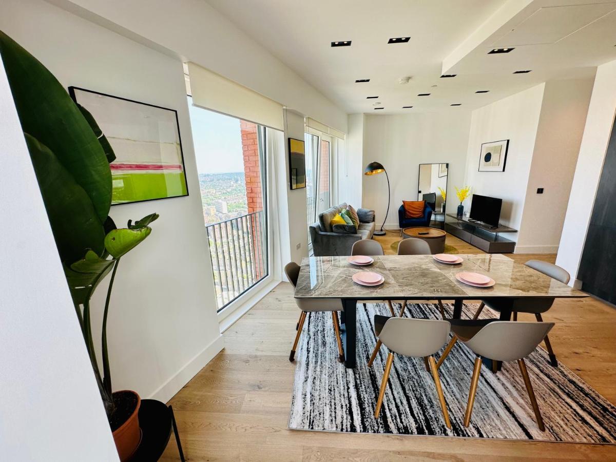 Luxury Central Flat With Stunning Views And Pool Londýn Exteriér fotografie
