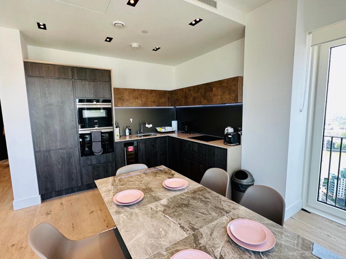 Luxury Central Flat With Stunning Views And Pool Londýn Exteriér fotografie