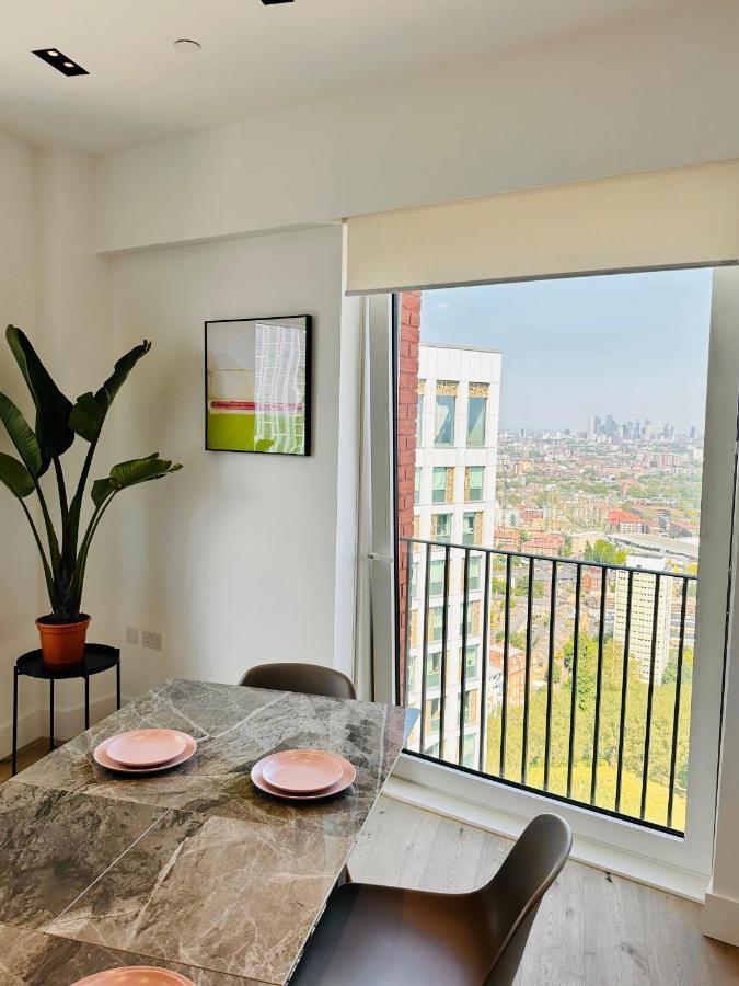 Luxury Central Flat With Stunning Views And Pool Londýn Exteriér fotografie